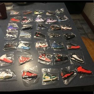 34 Jordan keychains and 1 adidas nmd!